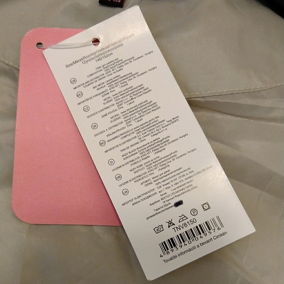 Cactus Clone puffer vest - NWT - Picture 10 of 11